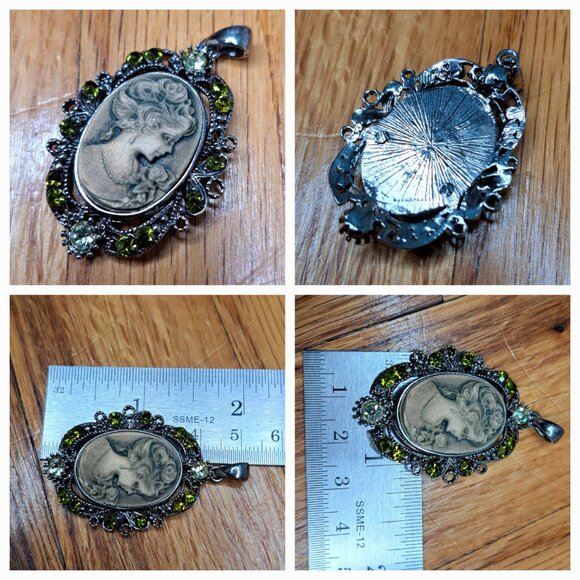 Vintage cameo pendant with frame and rhinestones - Picture 4 of 5